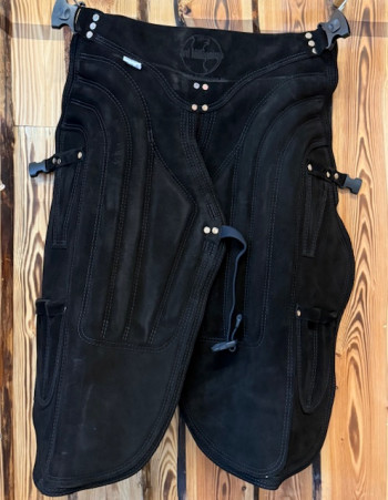 3rd Millennium Schürze Lightweight Synthetic-Leder extra lang